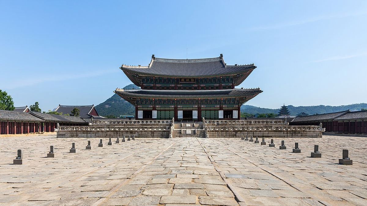 South Korea Modern & Traditional